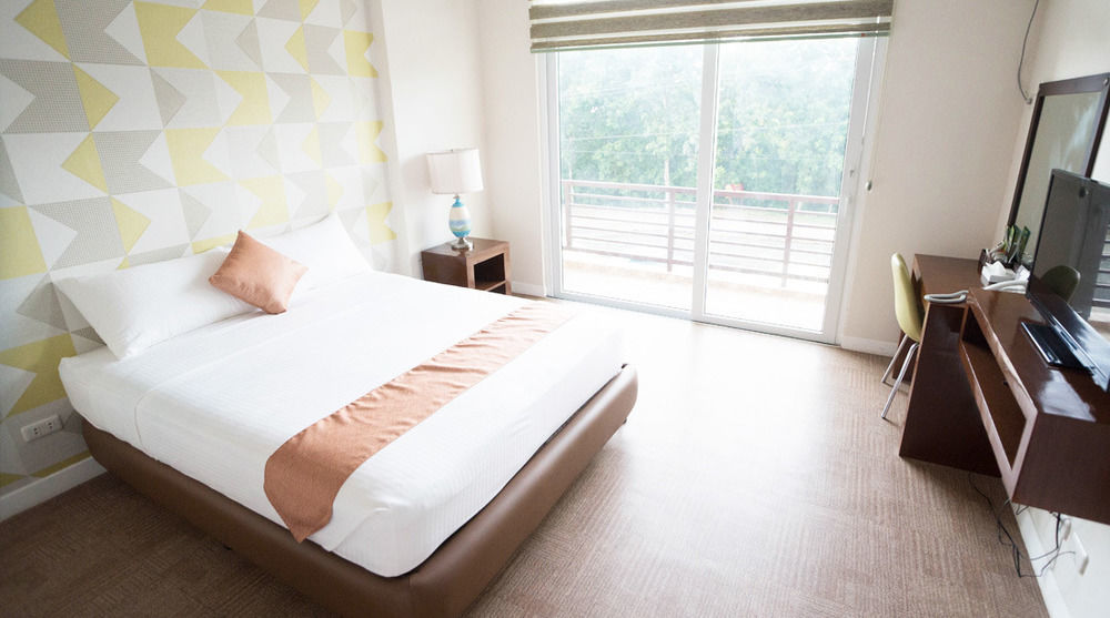 Lohas Airport Hotel Laguindingan Екстер'єр фото