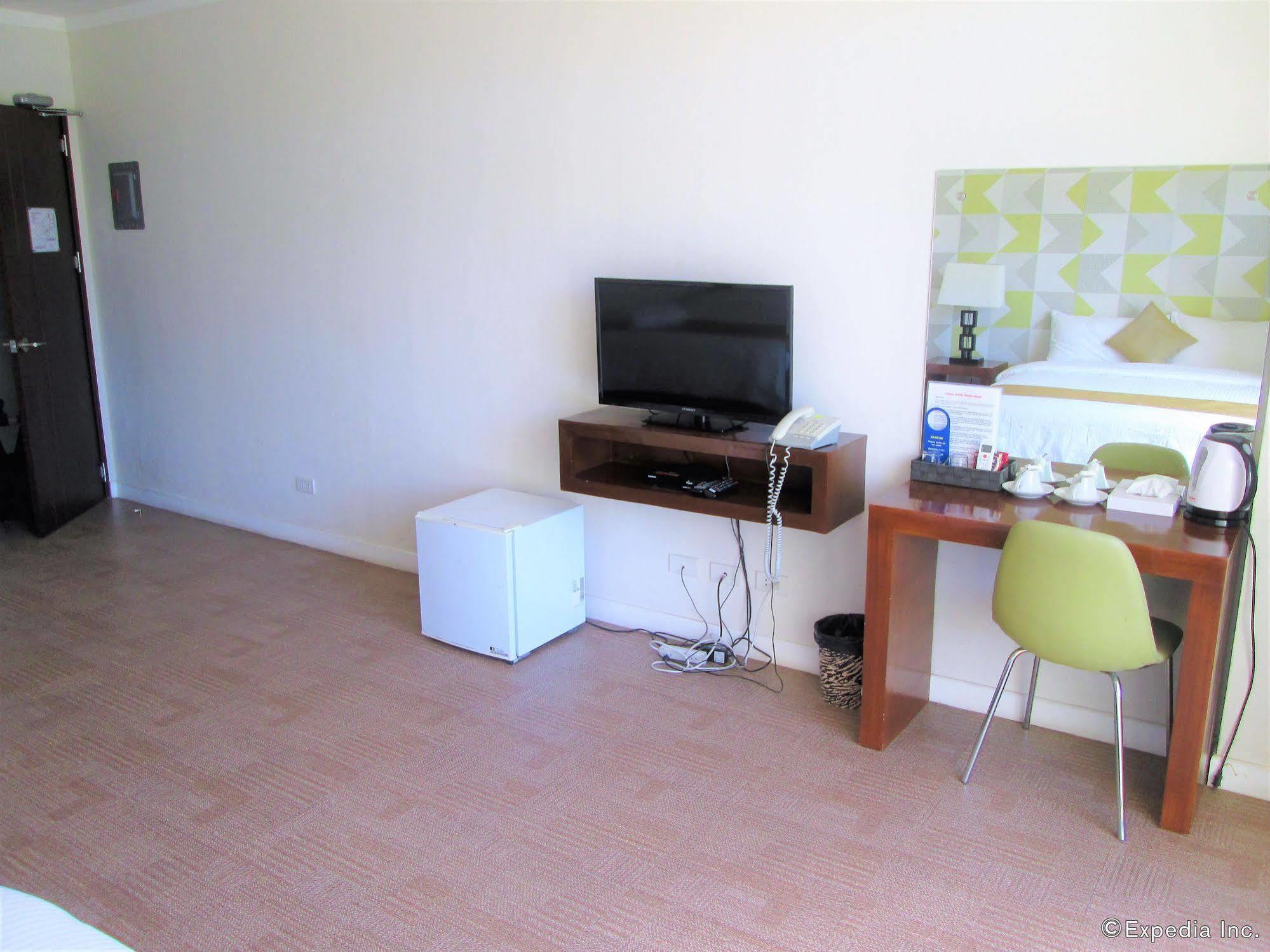Lohas Airport Hotel Laguindingan Екстер'єр фото