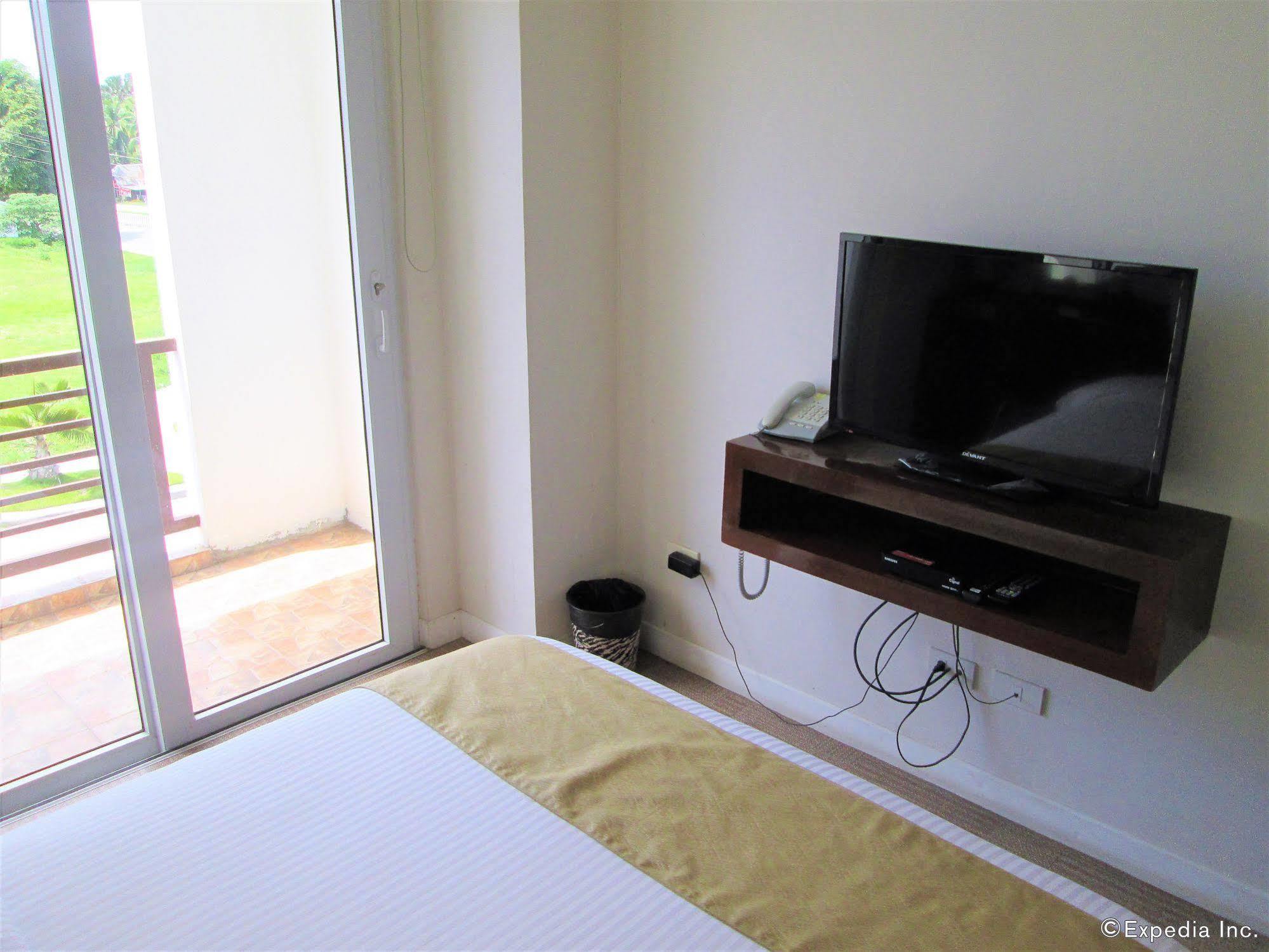 Lohas Airport Hotel Laguindingan Екстер'єр фото